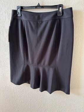 Chaps Black Knee-Length‎ Straight Peplum Skirt size 10